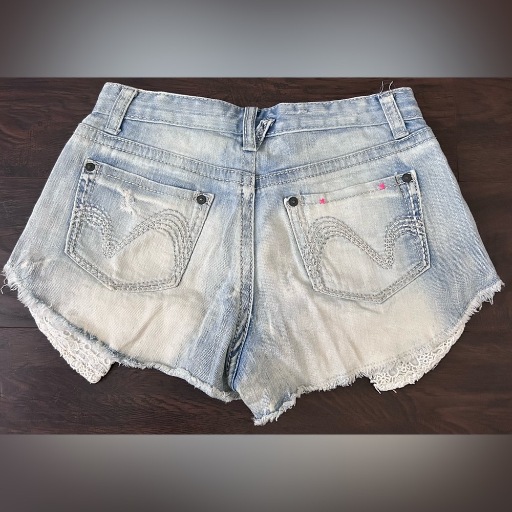 Vanilla Star Light Blue Distressed Denim Lace-Trim Shorts - Picture 2 of 7